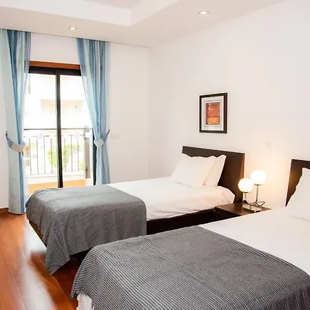 Stunning 2 Bedroom 500m To Apartment Praia Da Luz