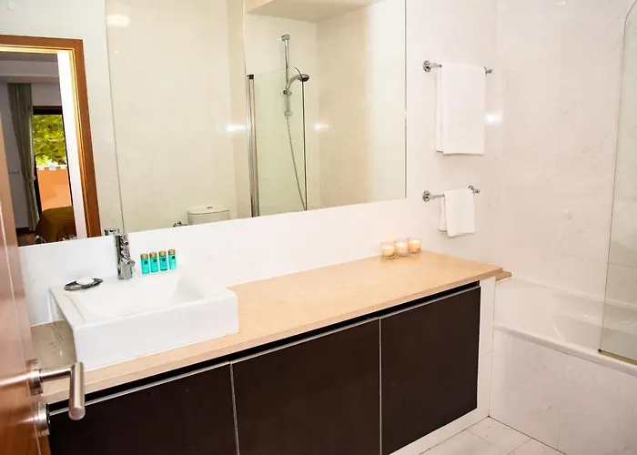Apartment Stunning 2 Bedroom 500m To Praia Da Luz