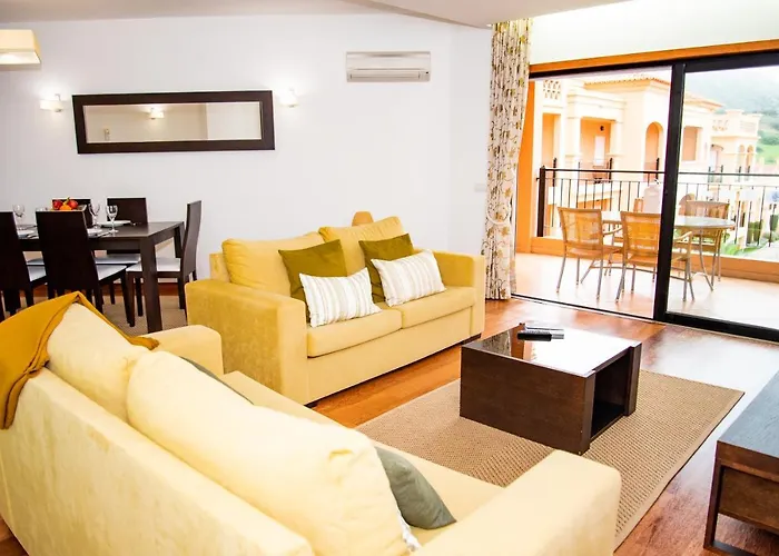 Lejlighed Stunning 2 Bedroom 500m To *