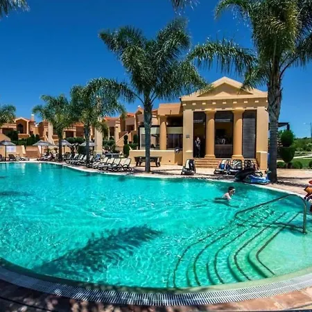 Daire Stunning 2 Bedroom 500m To *