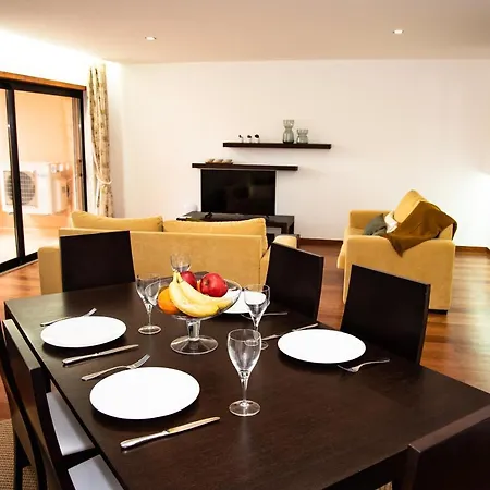 Stunning 2 Bedroom 500m To Daire